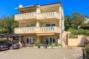 Lichtdurchflutetes Apartment nur 400 Meter zum Strand mit herrlichem Meerblick